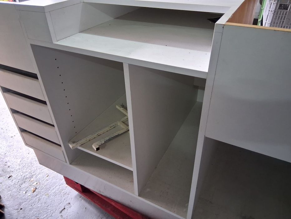 Móvel de loja multiusos