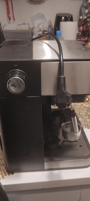 Ekspres do kawy ciśnieniowy