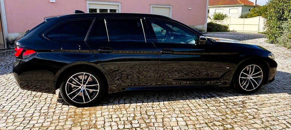 BMW 530 e Pack Desportivo M