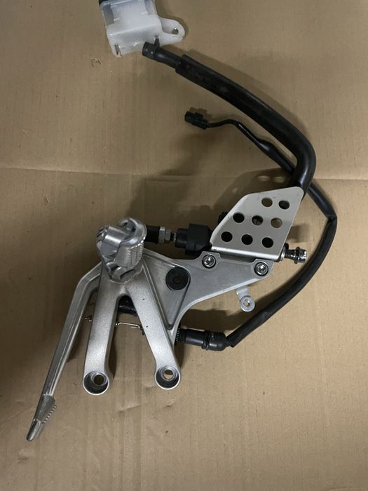 sety podnóżek dźwignia Honda CBR600RR PC69 24-25 CBR 600 RR