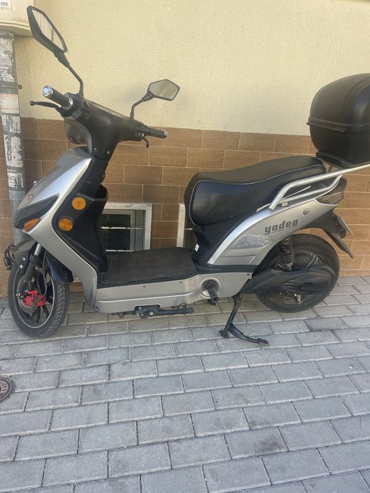 Vendo mota eletrica YADEA