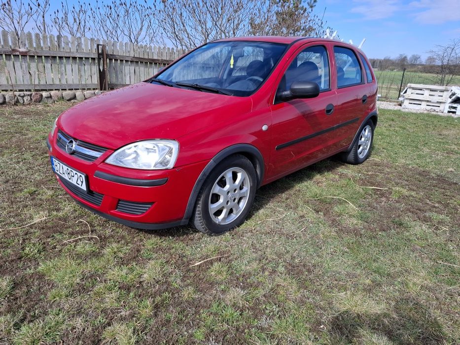 Opel  Corsa Bdb Stan 2005 r 1.2 Twinport garażowana zadbana klima