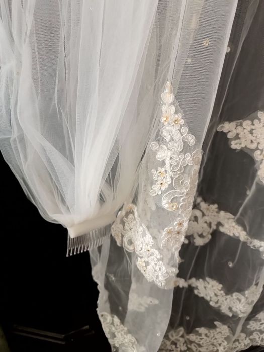 Фірмова фата довга - 270 см.