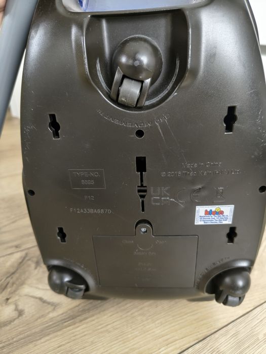 Odkurzac zabawkowy Electrolux na baterie sprawny