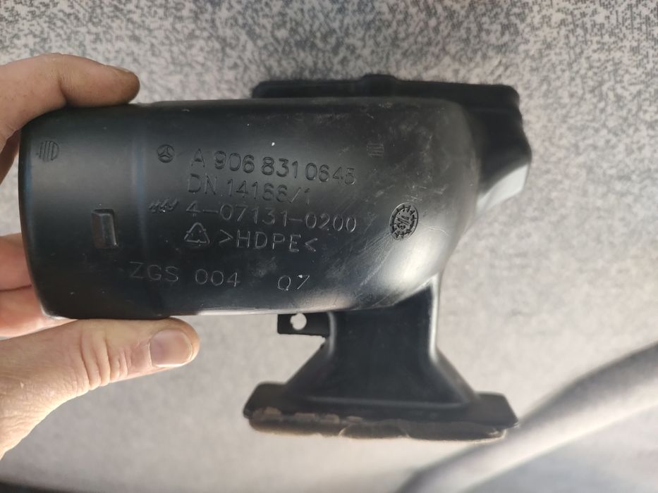 Воздуховод обогрева салона передний A9068310645 для MERCEDES Sprinter