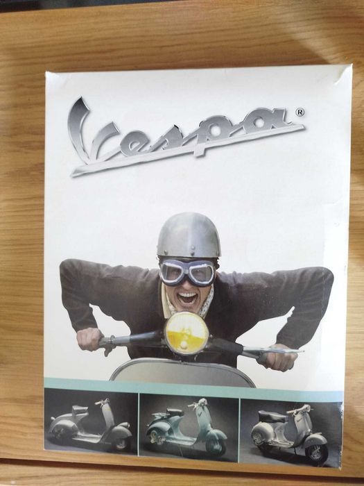 Coleção Completa 15 Miniaturas Piaggio Vespa + Fascículos/Catálogos (Excelente Estado)