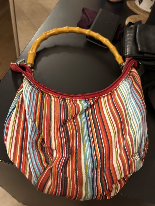 Torebka damska z raczka drewniana