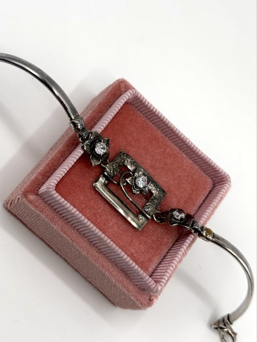 Srebrna bransoleta z cyrkoniami