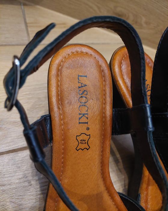 Sandały damskie Lasocki 40