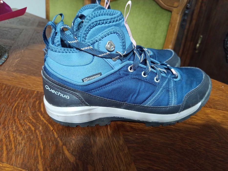 Buty quechua 39 waterproof
