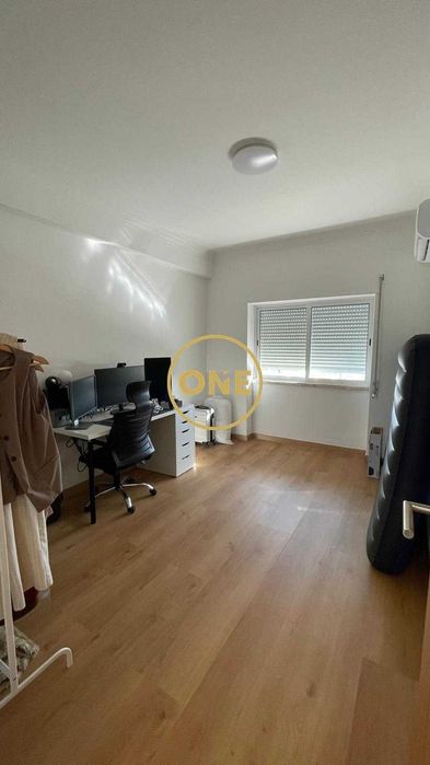 Excelente apartamento T2 no centro de Salvaterra de Magos!