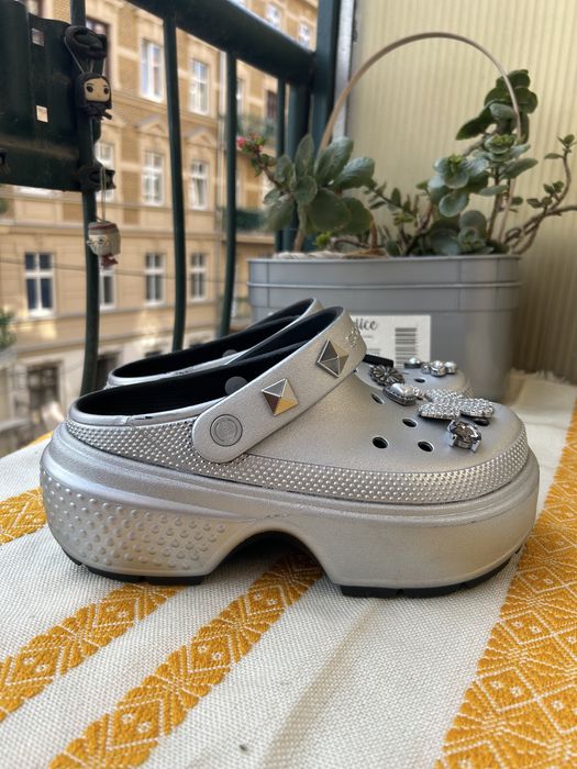 Crocs Stomp Clog Jibbitz