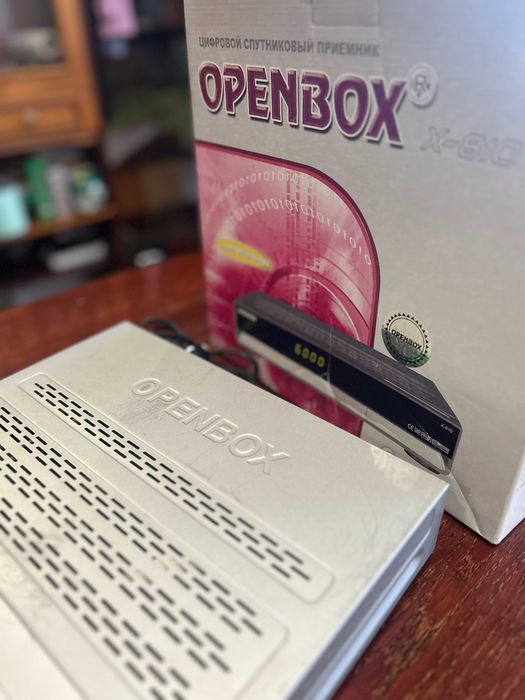 Спутниковый ресивер Openbox x810