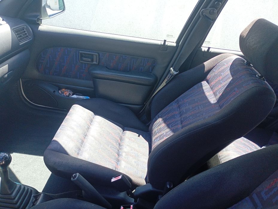Vendo 1000 todo bom carro ótimo estado nada a fazer. Só por gasolina e andar