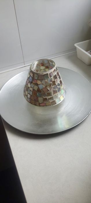 Duas jarras mais castiçal