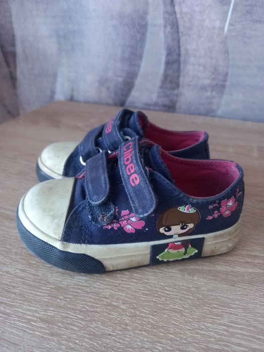 Trampki granatowe 22