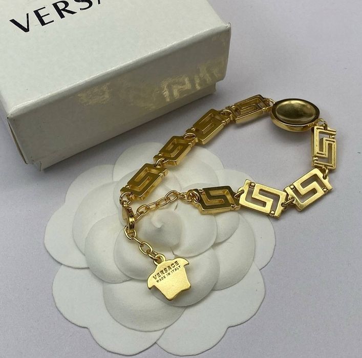 Підвіска Versace