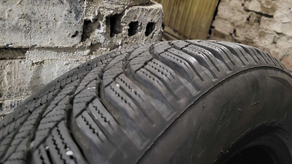 Opony zimowe Firestone Winterhawk 4 195/65 R15 91T