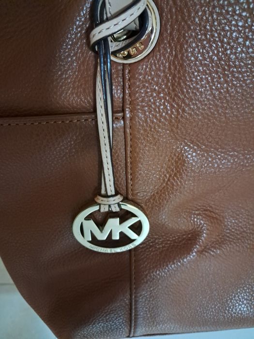 Mala de pele marca Michael kors