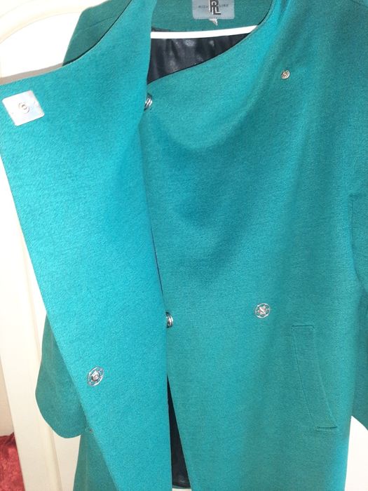 Пальто весна  жіноче зелене