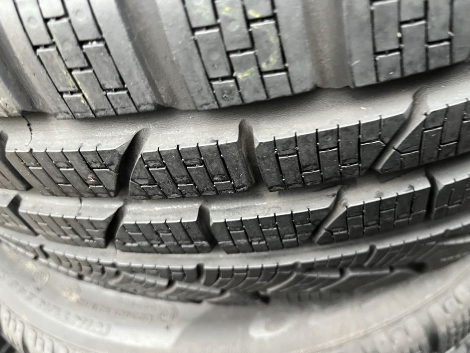 215/45/R18 (пара) Pirelli Sottozero winter