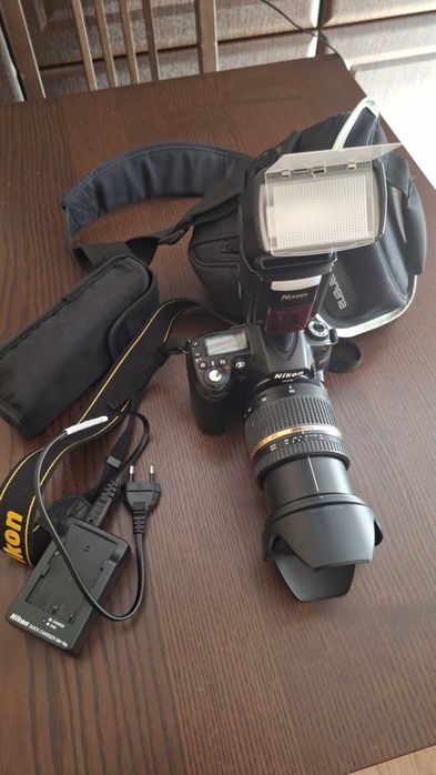 Nikon D90 + Lampa Nissin