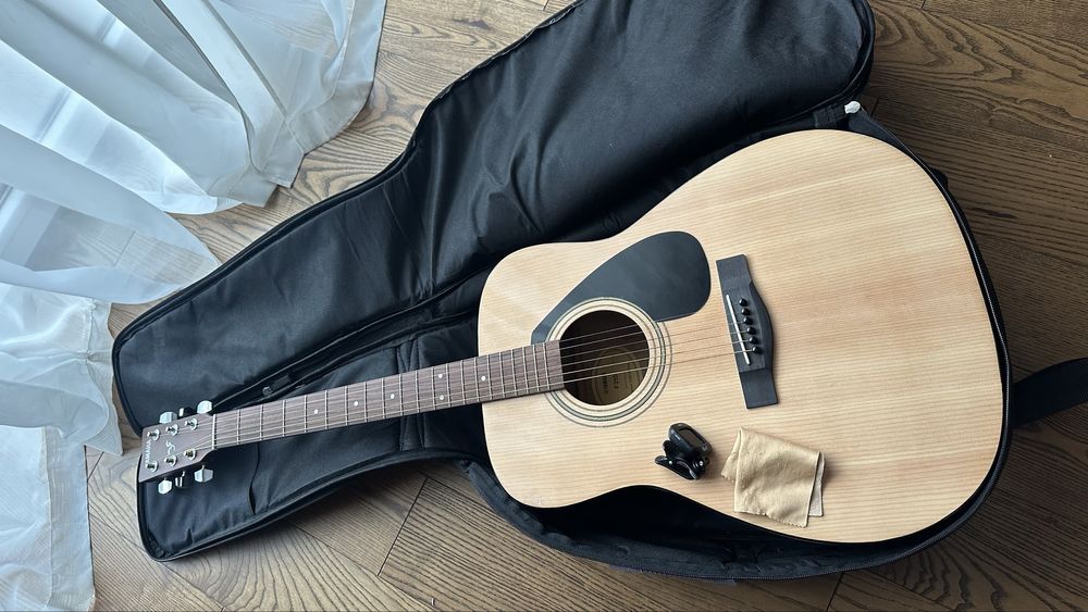 Акустична гітара Yamaha F310