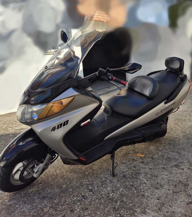 Moto Susuki Burgman 400