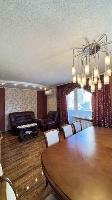 Продаж 4-кімнатної квартири, мкр-н Підгоряно