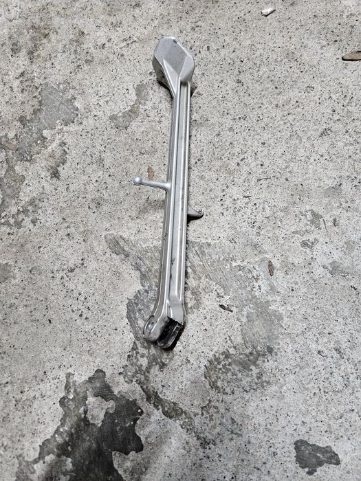 Descanso/ pisa pés tenere 700 19'