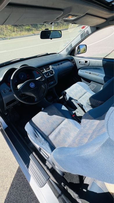 Honda hr-v.