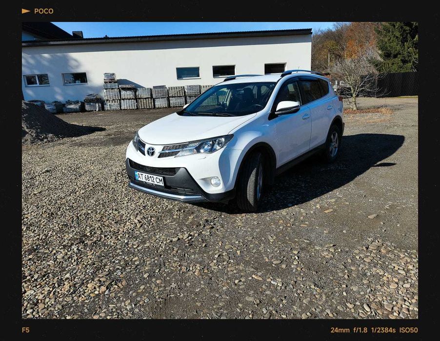 Авто--Toyota RAV4
