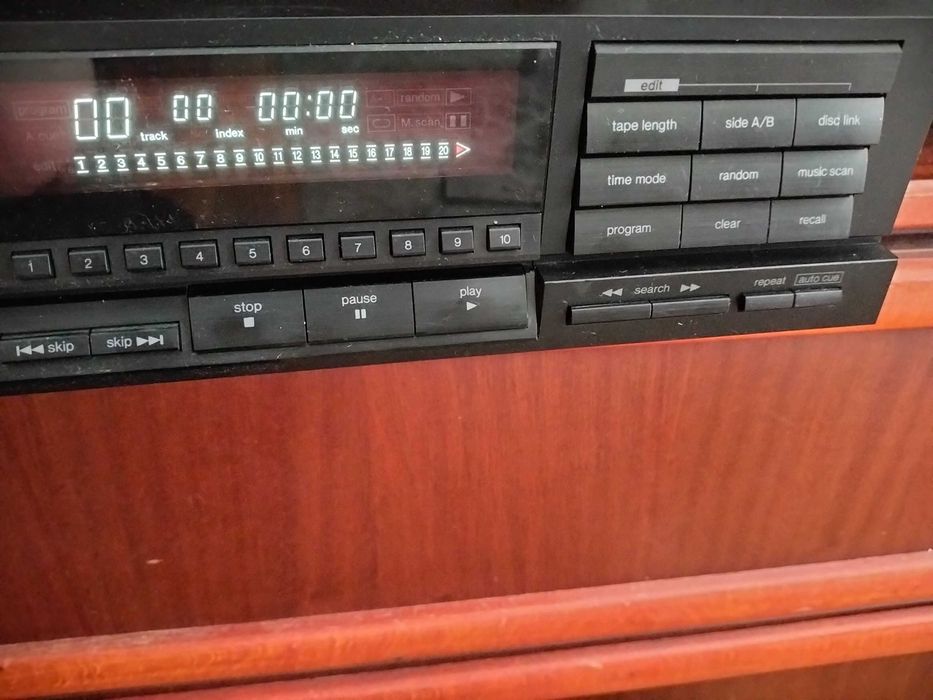 CD technics sl-p222