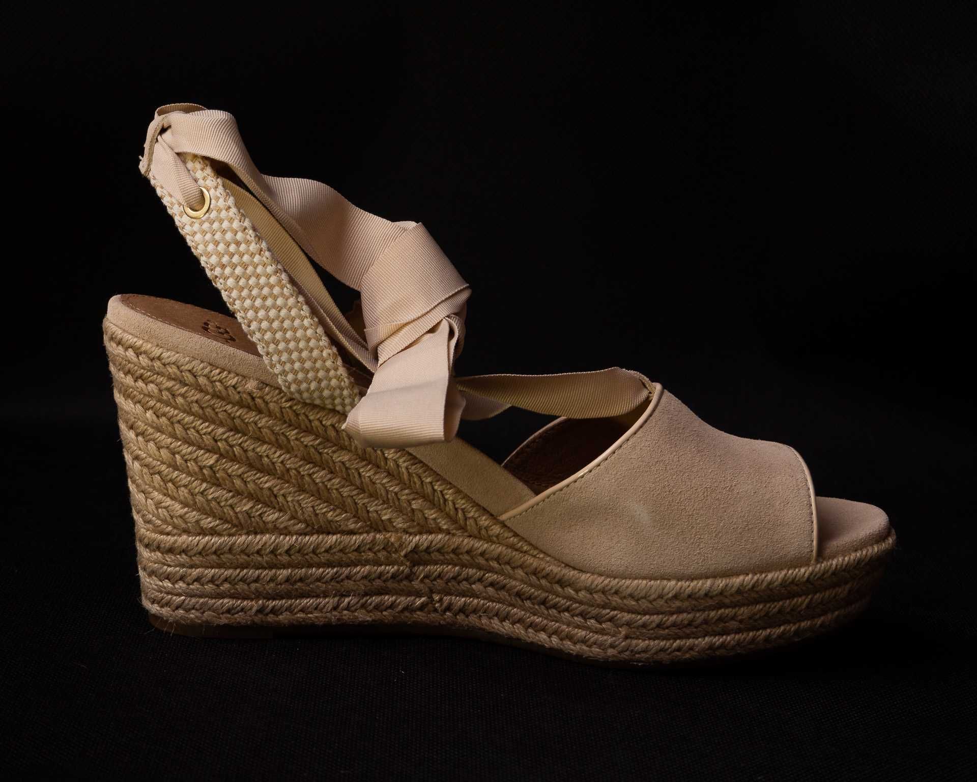Ugg 2024 shiloh wedge