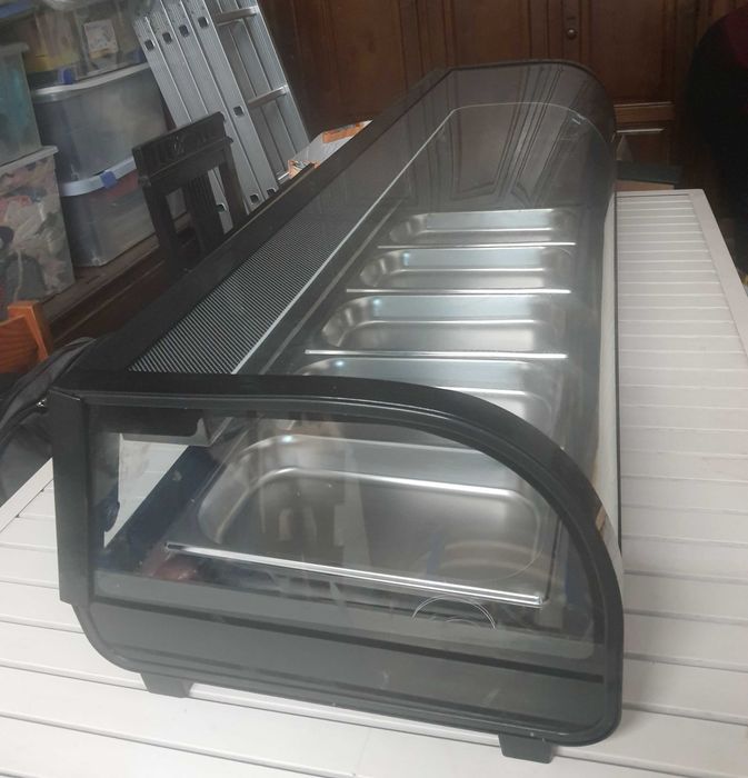Montra de frio para sushi