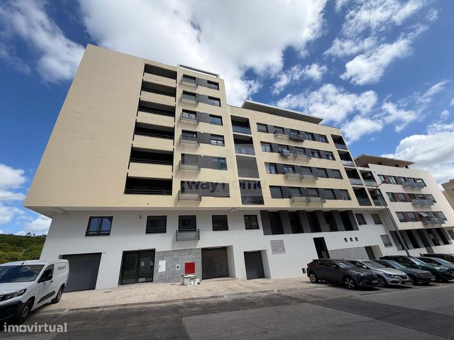 Apartamento T2 | Novo | Aurya - Santo António dos Cavaleiros — Santo António Dos Cavaleiros E Frielas, Lisboa