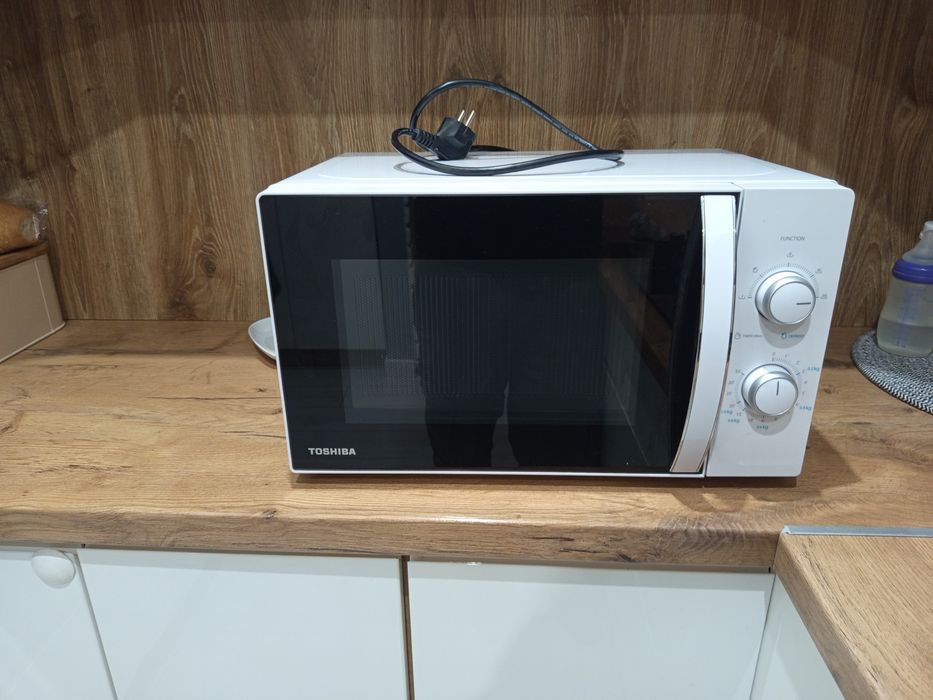 Kuchenka mikrofalowa Toshiba