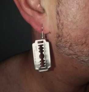 Brinco de metal - Portes Grátis