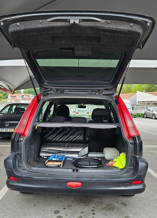 Peugeot 206 SW 2005 com 116.500km