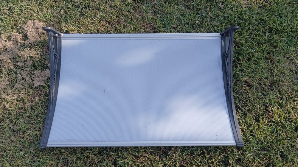 Vendo toldo de plástico