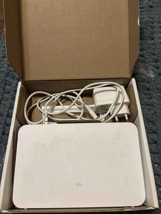 Продам роутер Huawei 4g CPE 3s