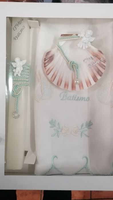 Conjuntos de Batismo na loja Gugu Dada em Moscavide