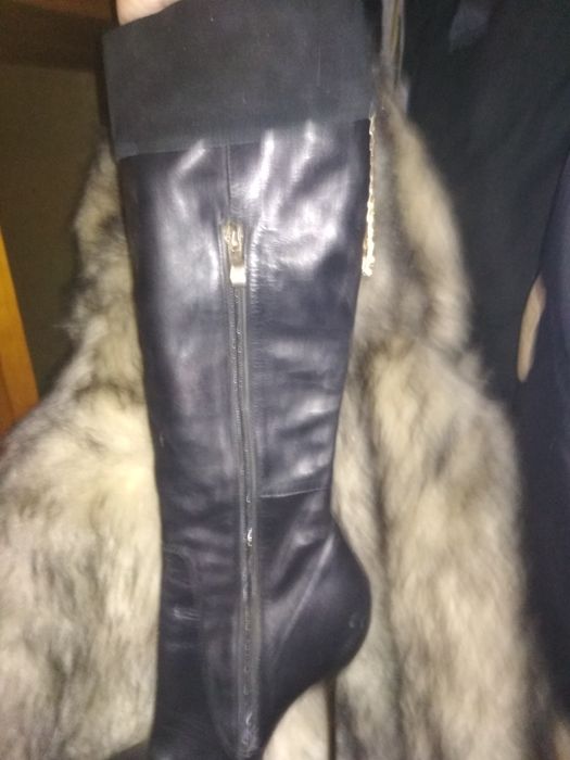 Бодфорды кожа 36размер на молнии на застежке красивая цепочка.