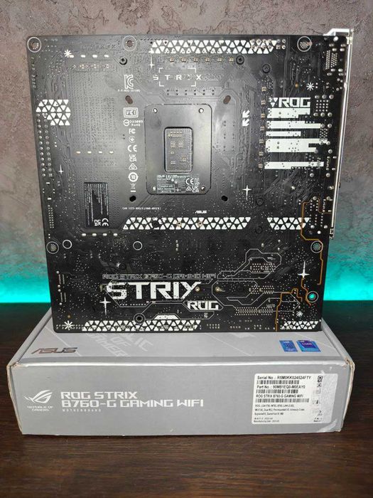 Материнська плата Asus Rog Strix B760-G Gaming Wifi (LGA1700) 12-13-14