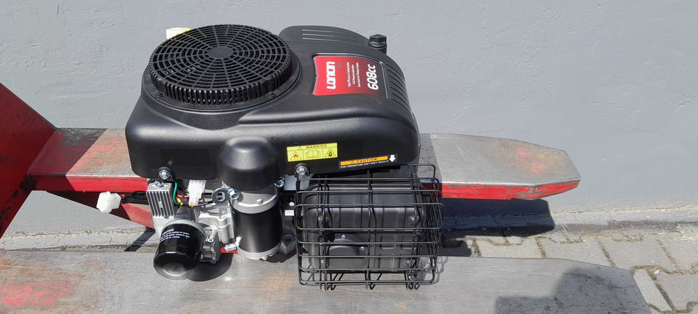 Silnik Loncin LC1P96 20KM  608CM3 silnik do traktorka