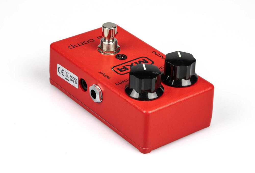 MXR Dyna Comp - efekt typu kompresor