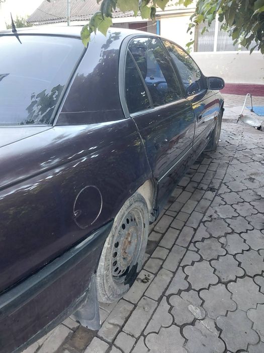 Продам автомобіль Опель омега Б