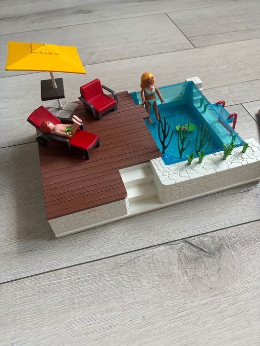 Taras z basenem playmobil