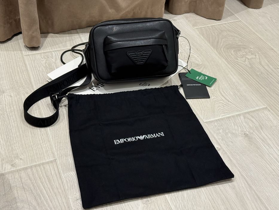 Оригінальна сумка Emporio Armani. Сафянова шкіра. Ідеальна!