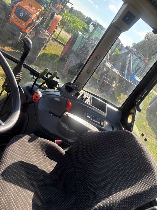 Claas Axos 340 nie Valtra